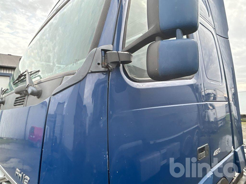 شاحنة VOLVO: صور 8 شاحنة VOLVO: صور 8