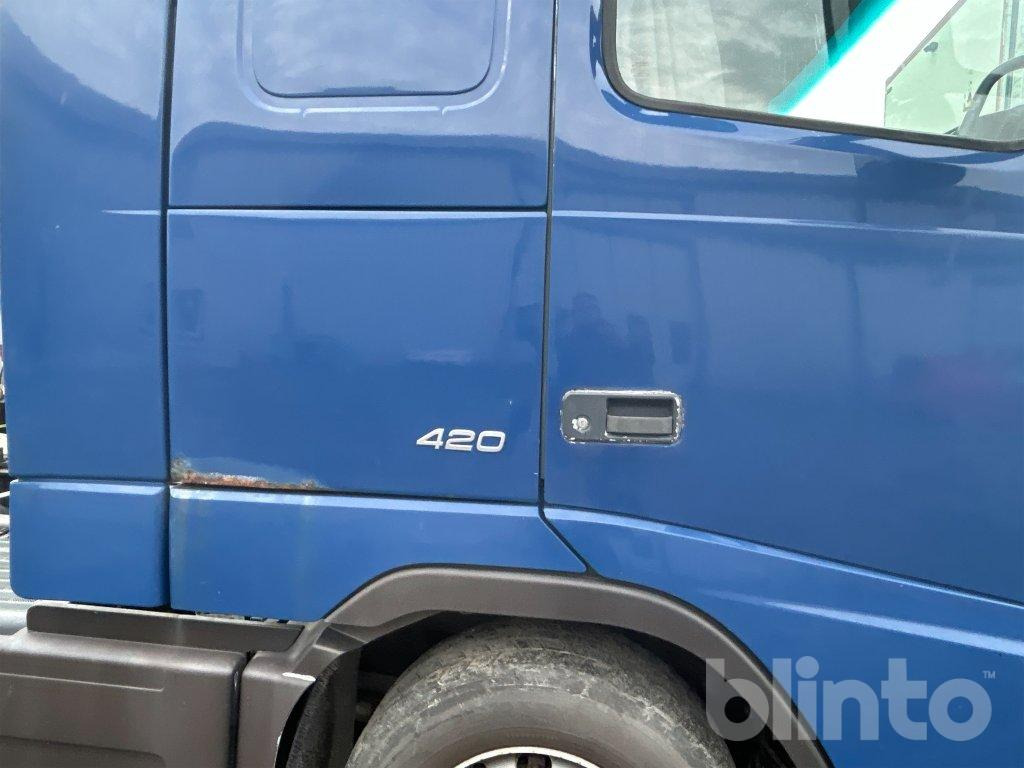 شاحنة VOLVO: صور 24 شاحنة VOLVO: صور 24