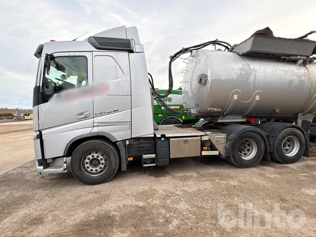 VOLVO - شاحنة جرار: صور 2 VOLVO - شاحنة جرار: صور 2