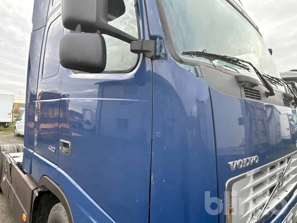 شاحنة VOLVO: صور 18 شاحنة VOLVO: صور 18