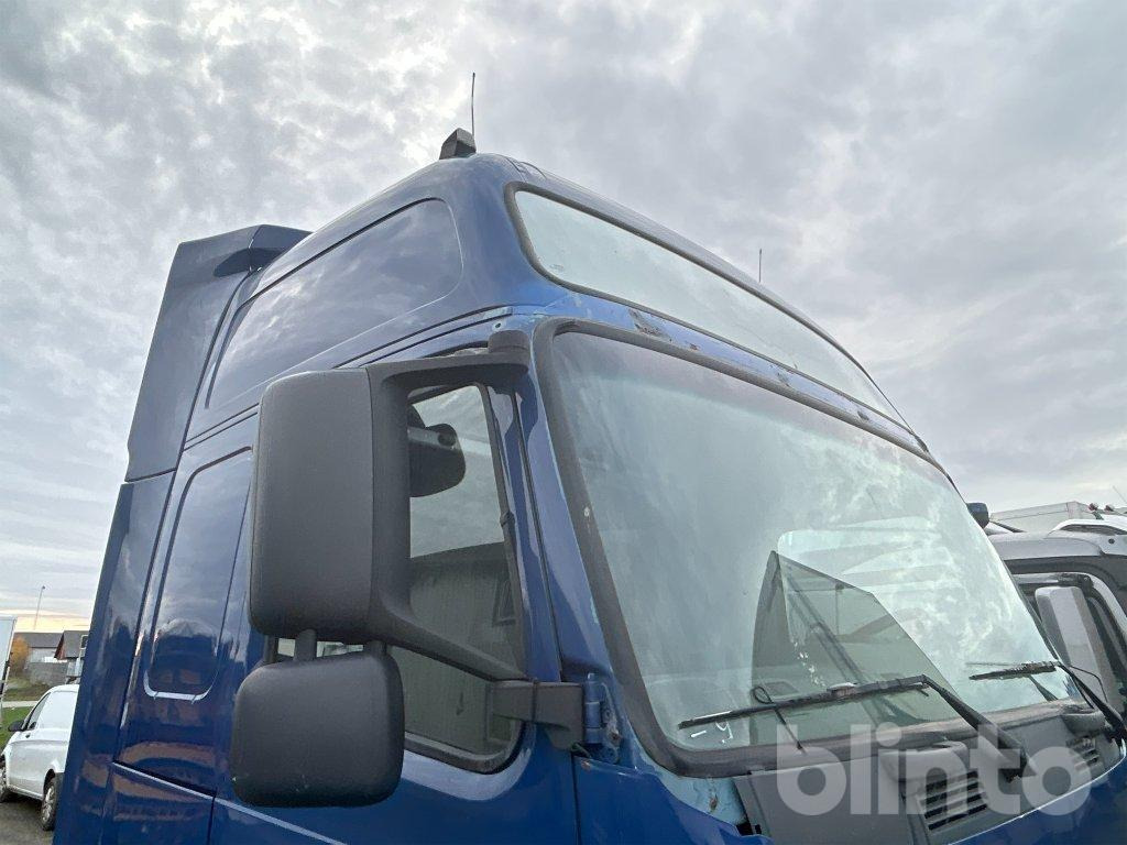 شاحنة VOLVO: صور 16 شاحنة VOLVO: صور 16