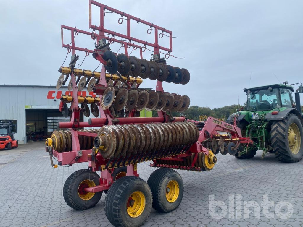 Väderstad Carrier 650 - محراث: صور 3 Väderstad Carrier 650 - محراث: صور 3