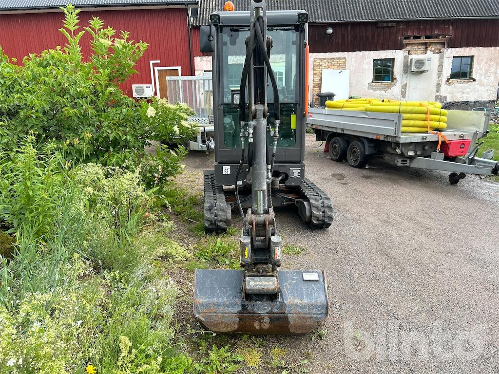 Volvo EC18E - حفارة مصغرة: صور 2 Volvo EC18E - حفارة مصغرة: صور 2