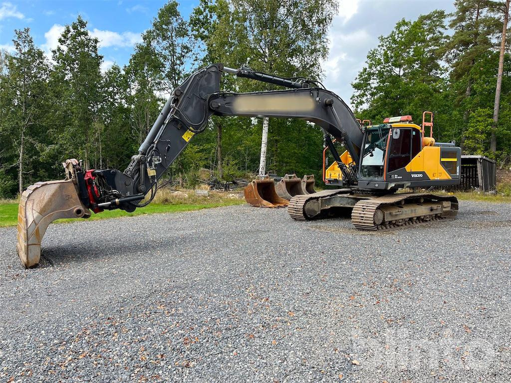 Volvo EC300EL - حفارات زحافة: صور 1 Volvo EC300EL - حفارات زحافة: صور 1