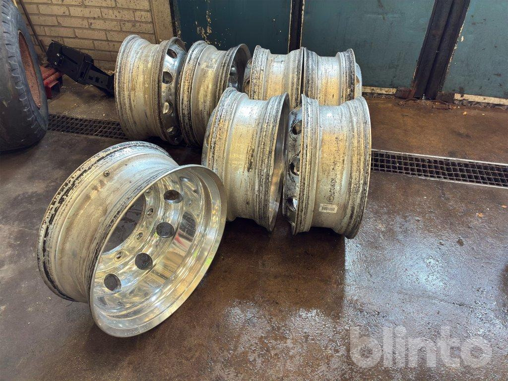 Volvo - الجنوط - شاحنة: صور 2 Volvo - الجنوط - شاحنة: صور 2