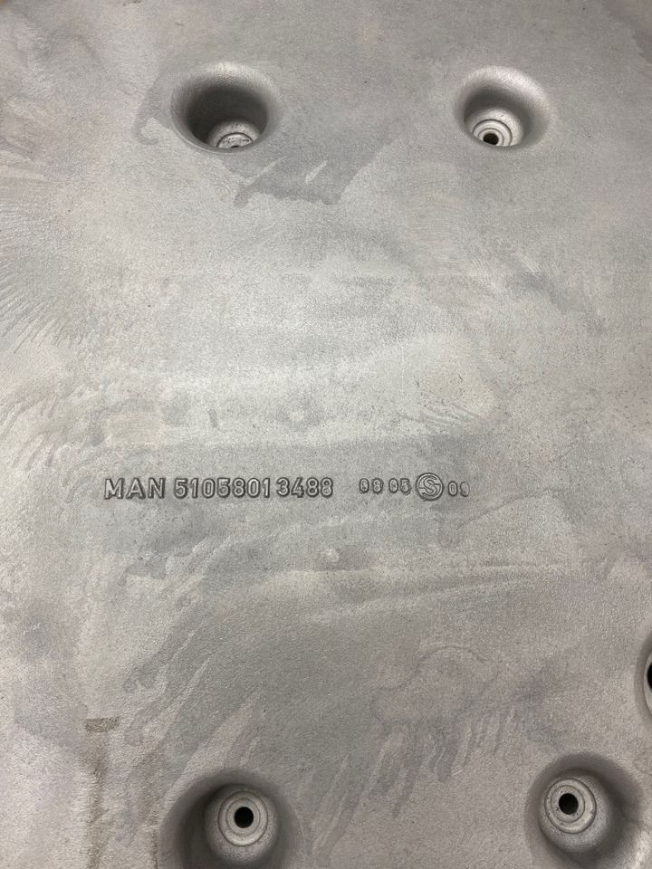 COPPA OLIO MOTORE BUS - 51058015764 - MAN D2066LOH26 - D2676LOH - حوض الزيت - حافلة: صور 2 COPPA OLIO MOTORE BUS - 51058015764 - MAN D2066LOH26 - D2676LOH - حوض الزيت - حافلة: صور 2