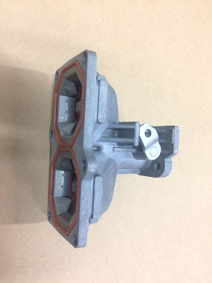 SARACINESCA EGR RIF. MAN 51081506101 - المحرك و قطع الغيار - شاحنة: صور 2 SARACINESCA EGR RIF. MAN 51081506101 - المحرك و قطع الغيار - شاحنة: صور 2