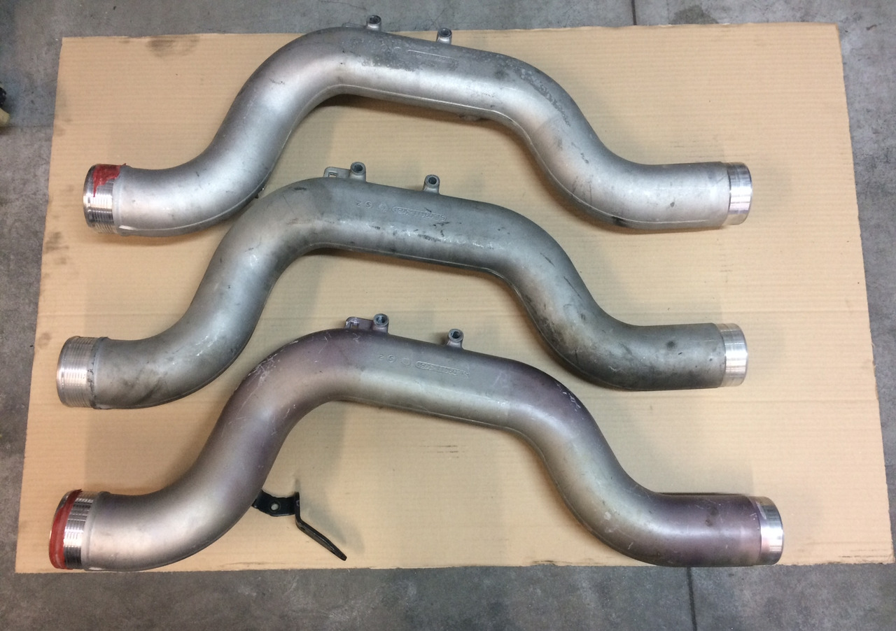 TUBO MANDATA ARIA DI CARICA MAN 51094115165 - أنبوب سحب الهواء - شاحنة: صور 4 TUBO MANDATA ARIA DI CARICA MAN 51094115165 - أنبوب سحب الهواء - شاحنة: صور 4