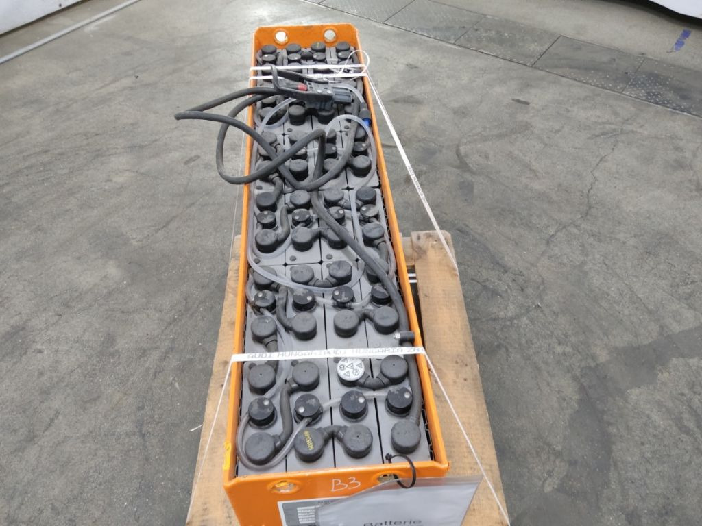 Avb 48V465AH - البطارية - معدات المناولة: صور 3 Avb 48V465AH - البطارية - معدات المناولة: صور 3