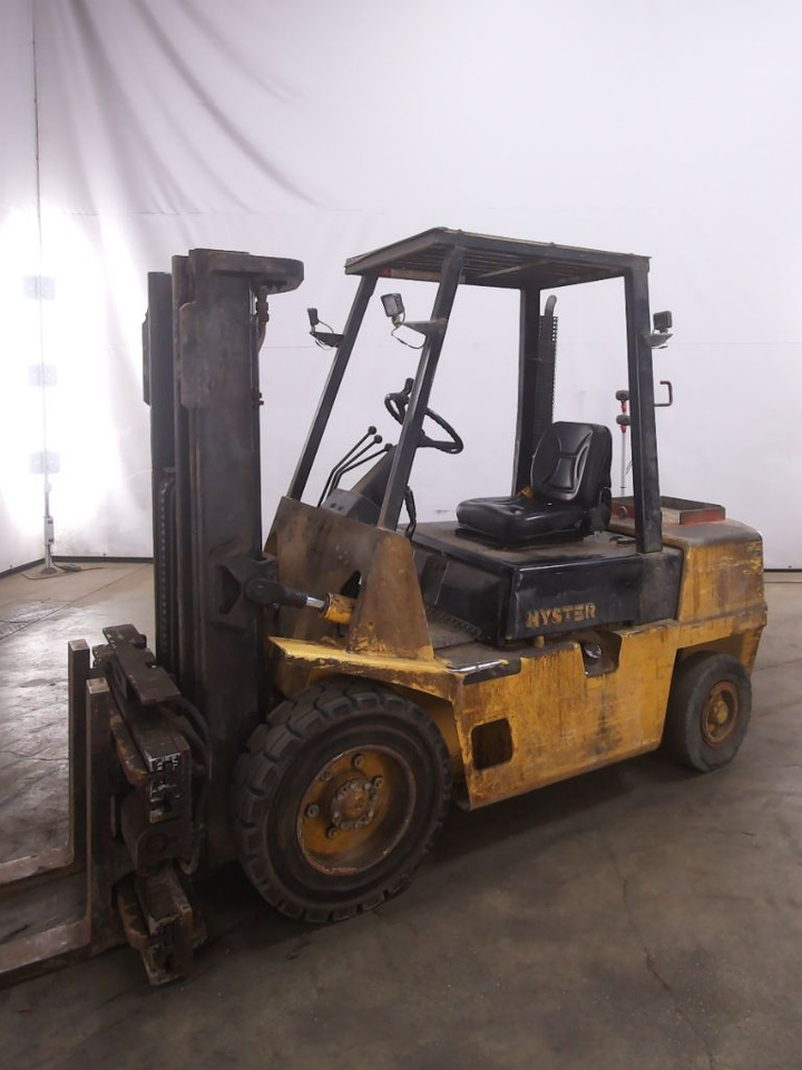 Hyster H3.00XL - رافعة شوكية ديزل: صور 5 Hyster H3.00XL - رافعة شوكية ديزل: صور 5