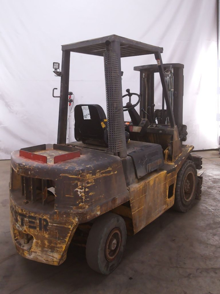 Hyster H3.00XL - رافعة شوكية ديزل: صور 2 Hyster H3.00XL - رافعة شوكية ديزل: صور 2