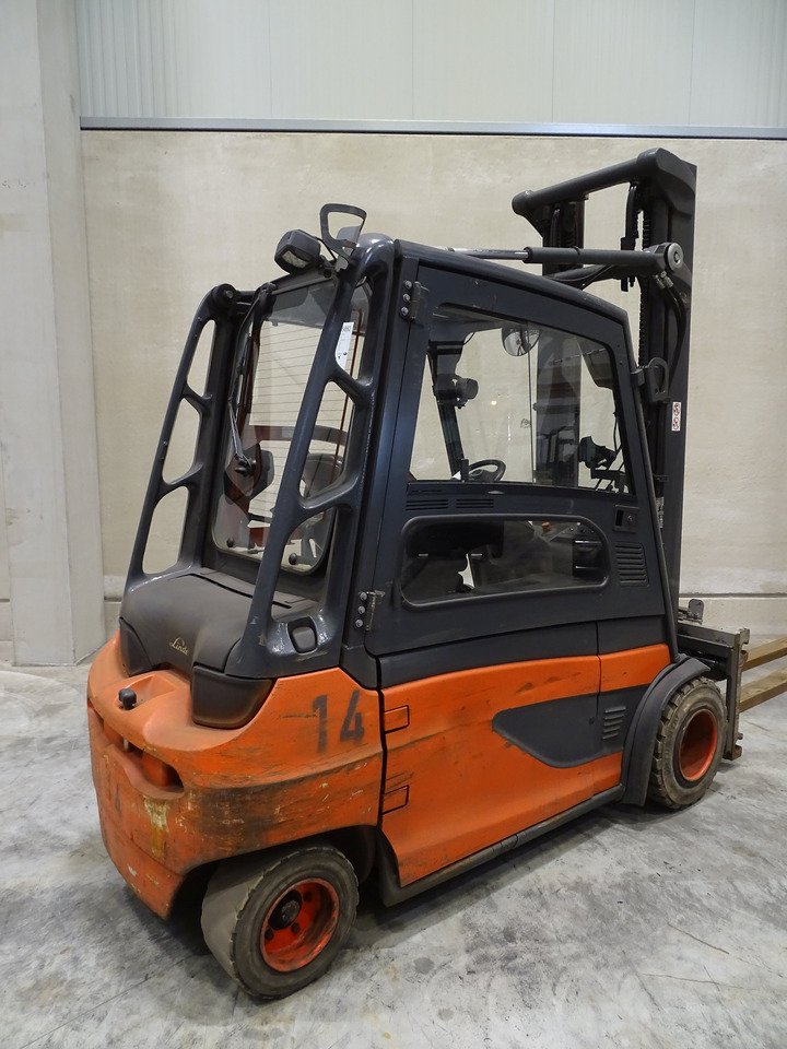 Linde E35L-01 - رافعة شوكية كهربائية: صور 2 Linde E35L-01 - رافعة شوكية كهربائية: صور 2