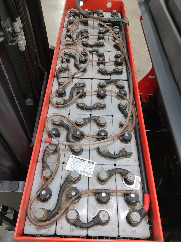 Linde R12B-01 - شاحنة مناولة: صور 4 Linde R12B-01 - شاحنة مناولة: صور 4