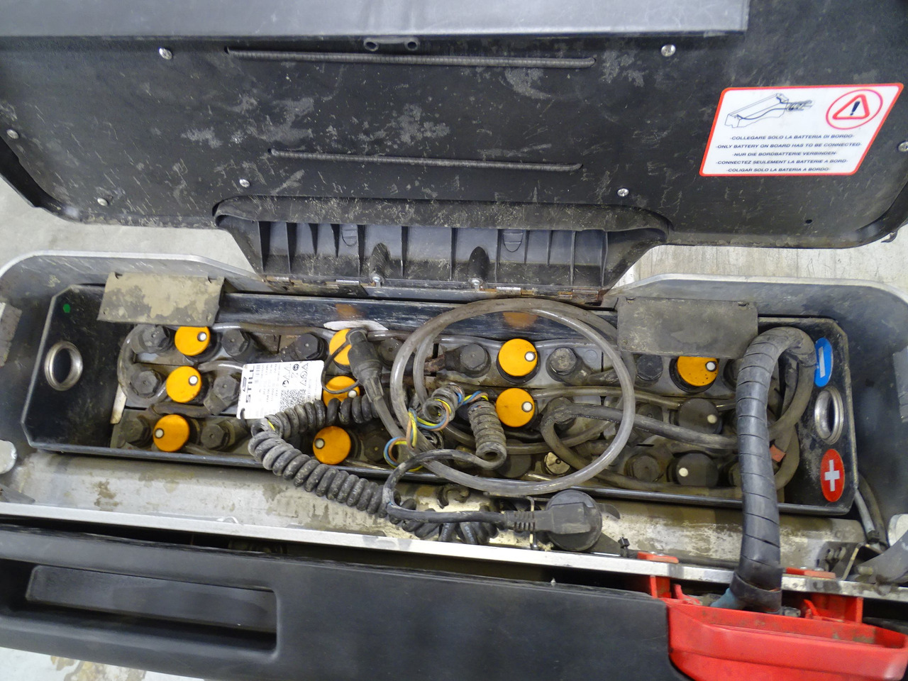 Still ECU16 - معدات الرفع منخفض المستوى: صور 4 Still ECU16 - معدات الرفع منخفض المستوى: صور 4