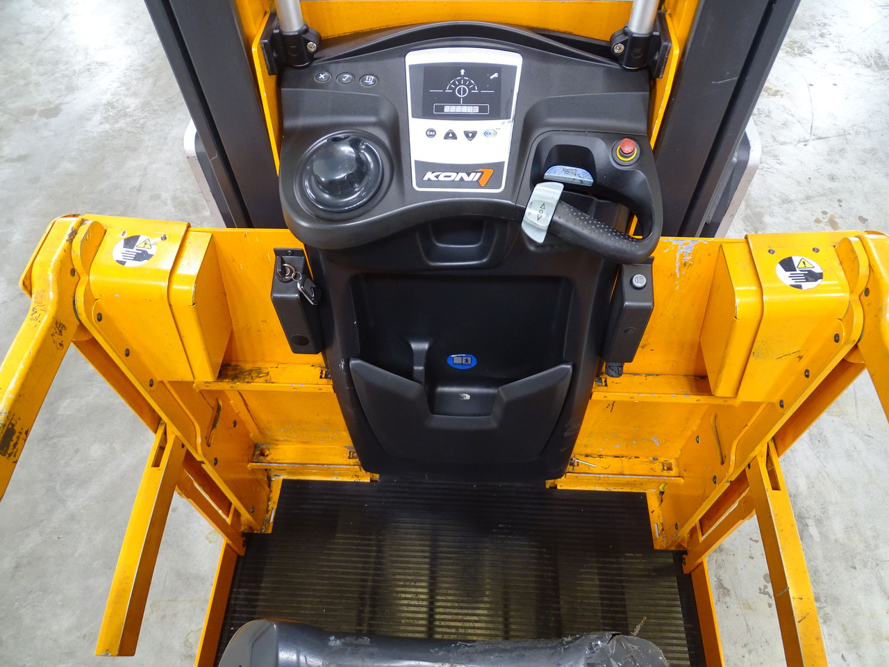 Still EK-X10 - رافعات ترتيب البضائع: صور 3 Still EK-X10 - رافعات ترتيب البضائع: صور 3