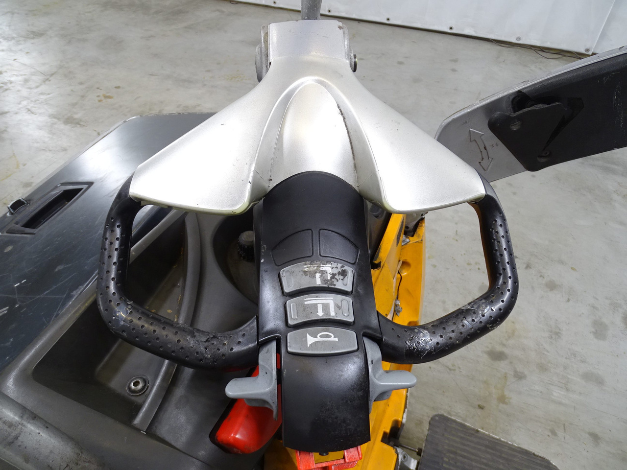 Still EXU-SF20/3480MM - معدات الرفع منخفض المستوى: صور 3 Still EXU-SF20/3480MM - معدات الرفع منخفض المستوى: صور 3