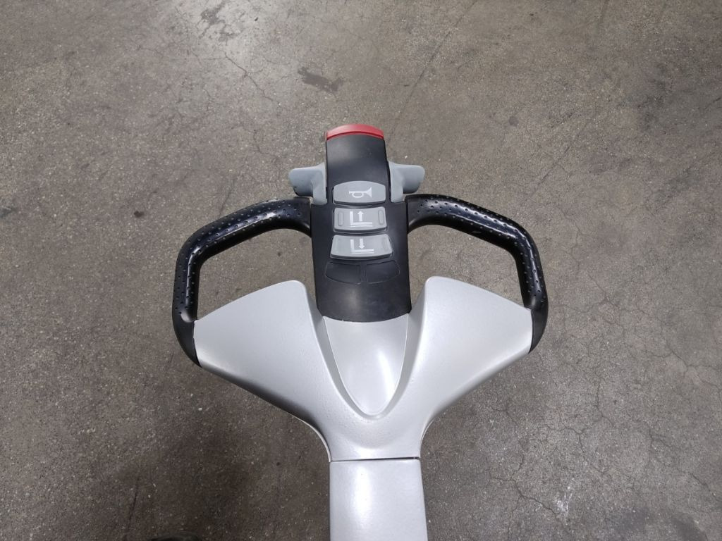 Still EXU18/BATT.NEU - معدات الرفع منخفض المستوى: صور 3 Still EXU18/BATT.NEU - معدات الرفع منخفض المستوى: صور 3