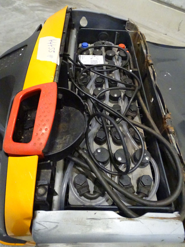 Still EXU18 - معدات الرفع منخفض المستوى: صور 4 Still EXU18 - معدات الرفع منخفض المستوى: صور 4