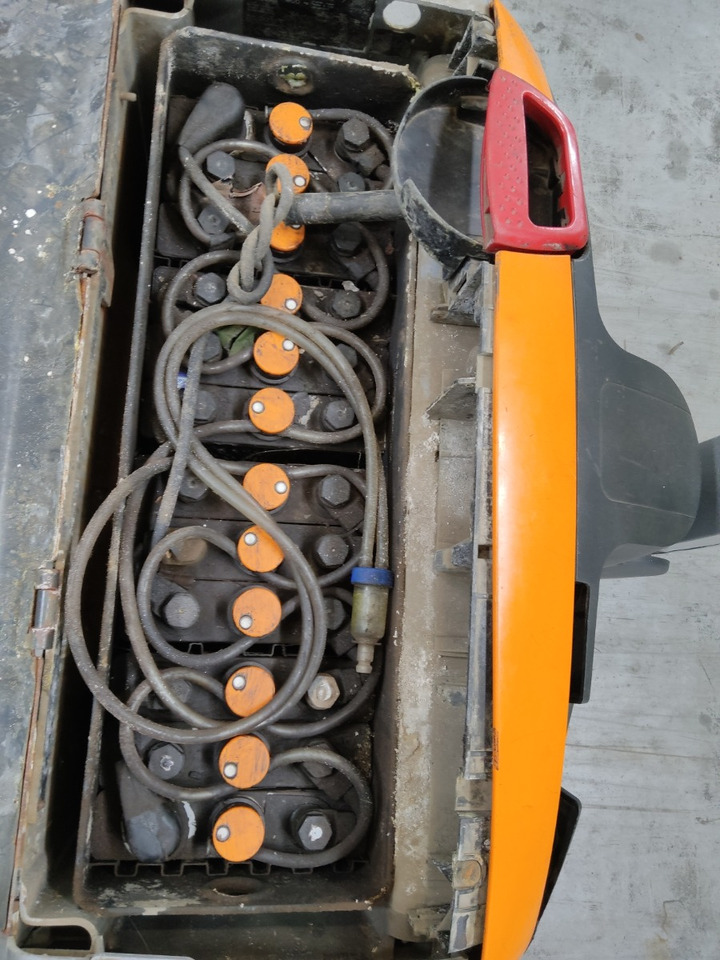 Still EXU18 - معدات الرفع منخفض المستوى: صور 4 Still EXU18 - معدات الرفع منخفض المستوى: صور 4