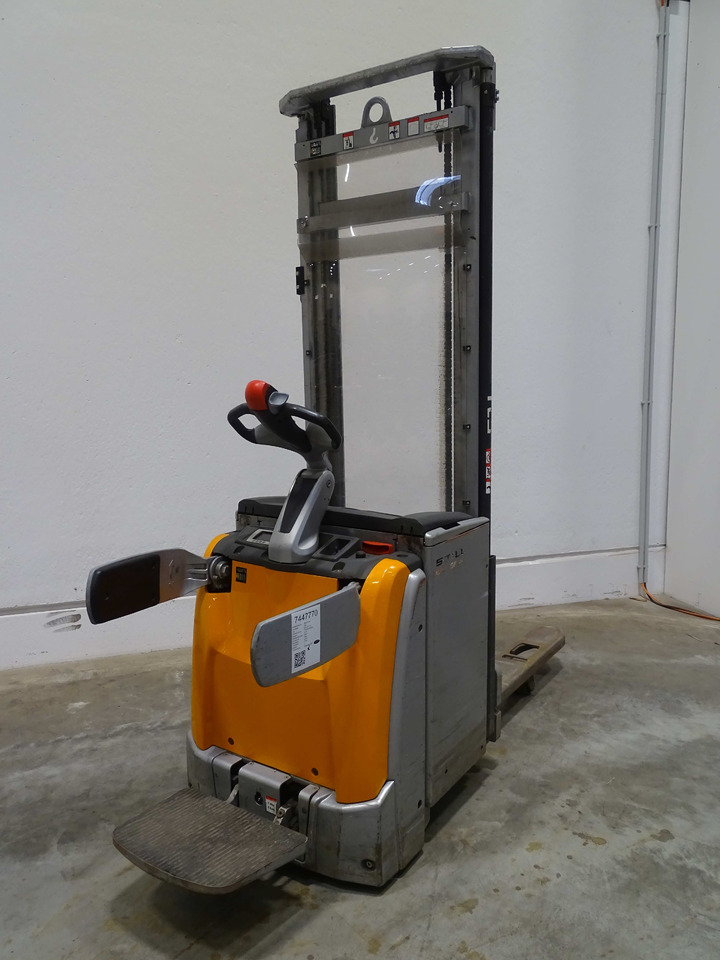 Still EXV-SF14I - معدات تكديس: صور 2 Still EXV-SF14I - معدات تكديس: صور 2