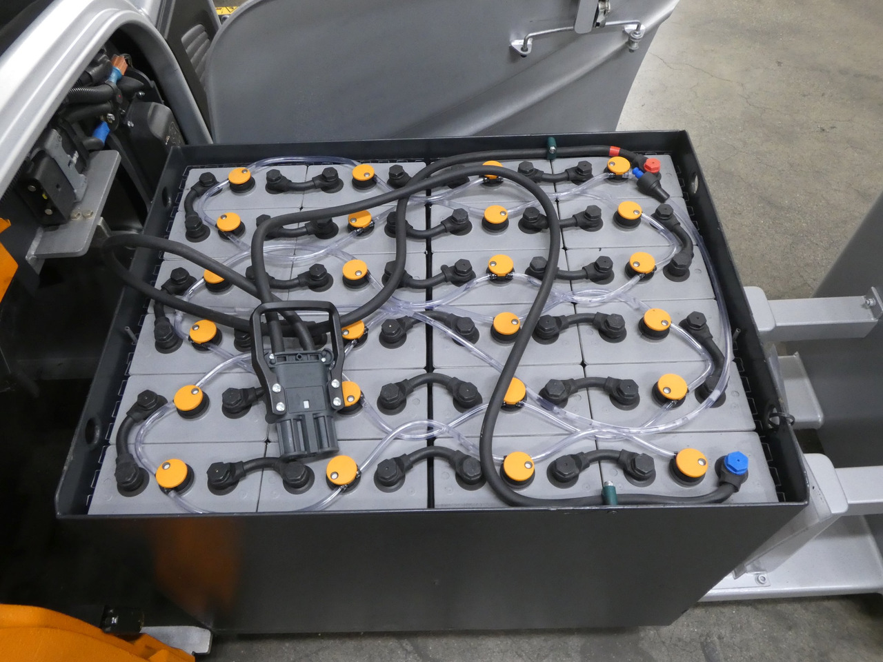 Still RX20-18/BRONZE - رافعة شوكية كهربائية: صور 4 Still RX20-18/BRONZE - رافعة شوكية كهربائية: صور 4