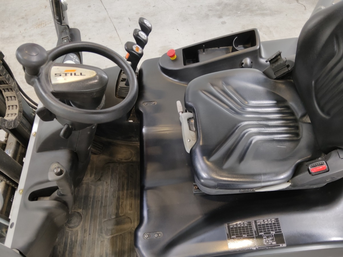 Still RX50-13 - رافعة شوكية كهربائية: صور 3 Still RX50-13 - رافعة شوكية كهربائية: صور 3