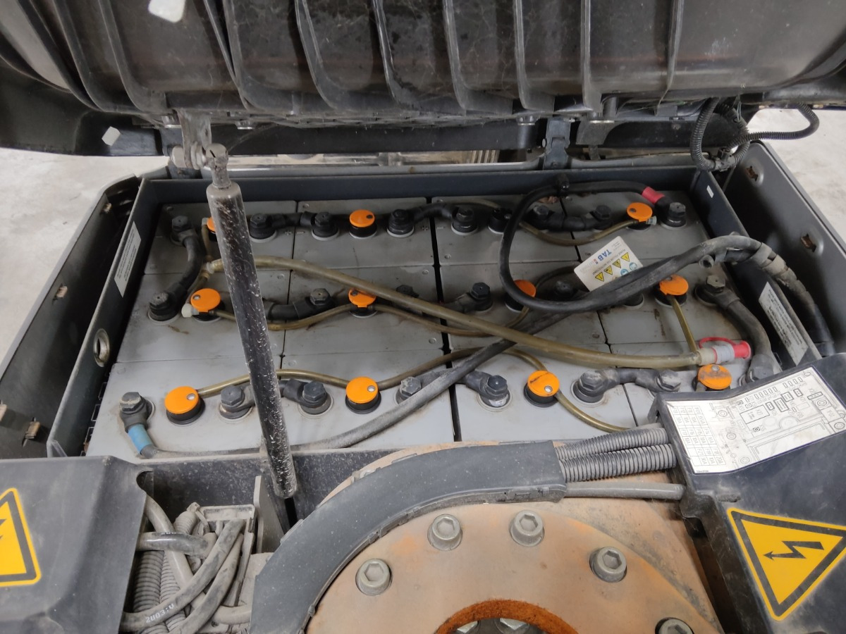 Still RX50-15 - رافعة شوكية كهربائية: صور 4 Still RX50-15 - رافعة شوكية كهربائية: صور 4