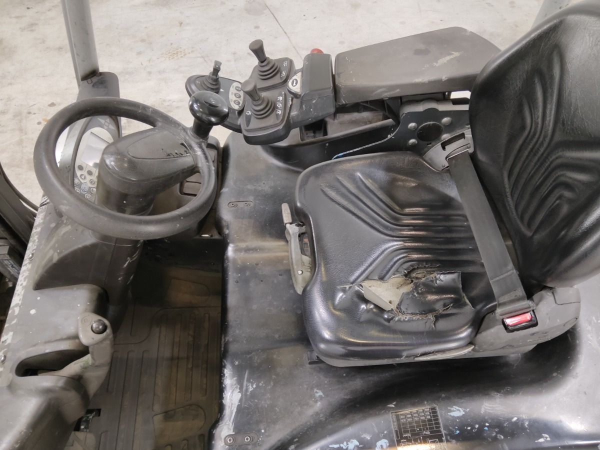 Still RX50-15 - رافعة شوكية كهربائية: صور 3 Still RX50-15 - رافعة شوكية كهربائية: صور 3