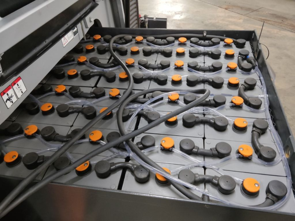 Still RX60-35 - رافعة شوكية كهربائية: صور 4 Still RX60-35 - رافعة شوكية كهربائية: صور 4