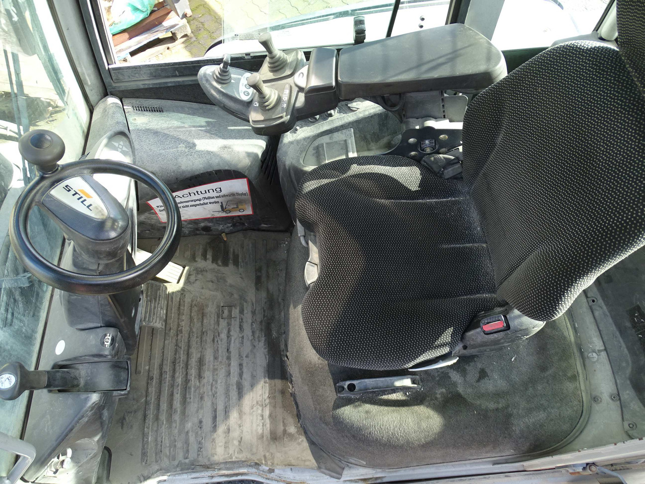 Still RX70-80/900 - رافعة شوكية ديزل: صور 3 Still RX70-80/900 - رافعة شوكية ديزل: صور 3