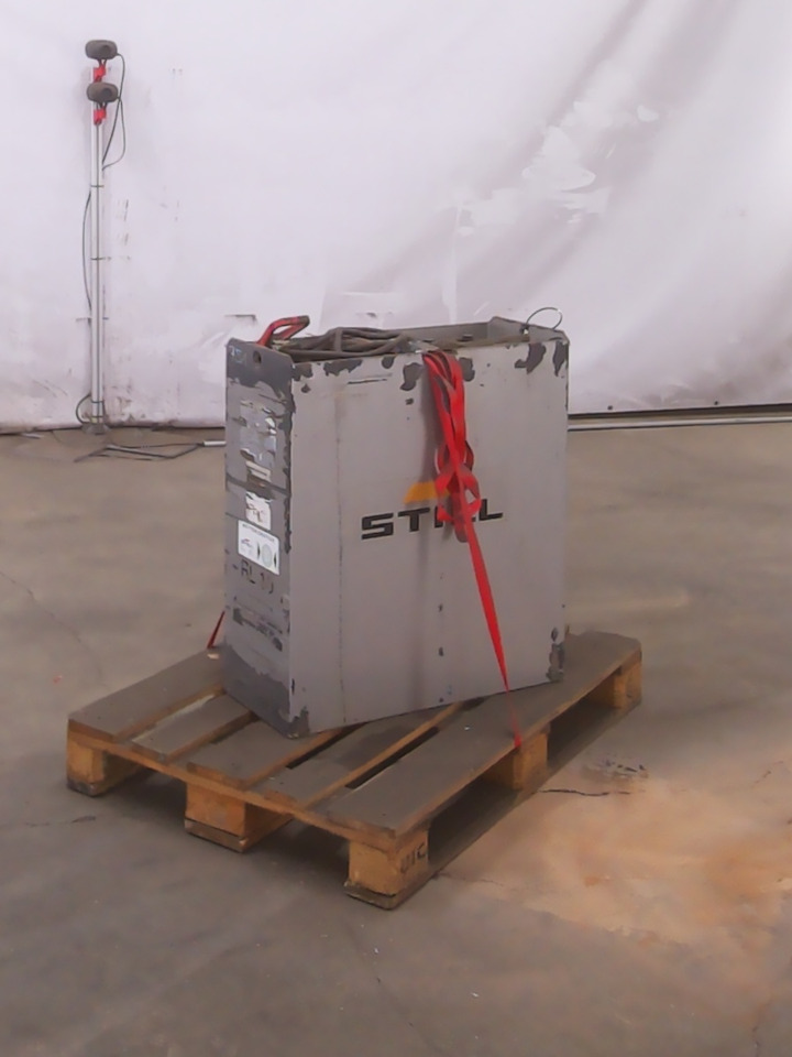 Weitere 24V - البطارية - معدات المناولة: صور 2 Weitere 24V - البطارية - معدات المناولة: صور 2