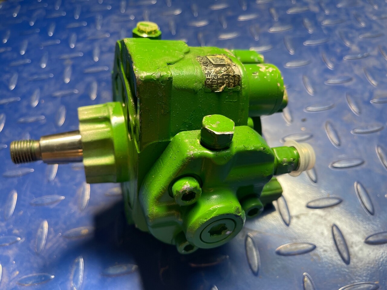 John Deere Injection Pump RE527528 - مضخات الوقود - جرار: صور 2 John Deere Injection Pump RE527528 - مضخات الوقود - جرار: صور 2