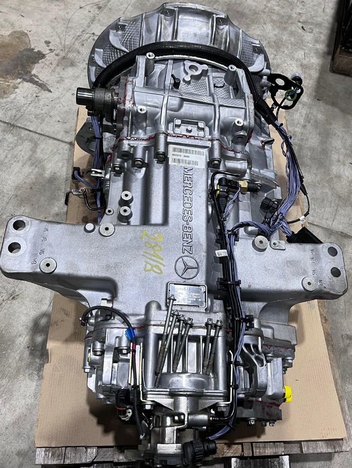 MERCEDES-BENZ Mercedes Actros Transmission A945 261 8301 - نقل الحركة: صور 3 MERCEDES-BENZ Mercedes Actros Transmission A945 261 8301 - نقل الحركة: صور 3