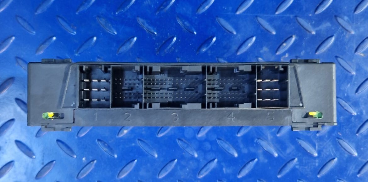 Mercedes CPC3 Actros MP4 A0044465602 - قطع الغيار - شاحنة: صور 2 Mercedes CPC3 Actros MP4 A0044465602 - قطع الغيار - شاحنة: صور 2