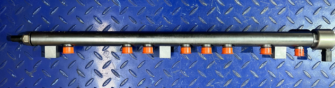 Mercedes Common Rail Pipe A9360780845 - نظام الوقود: صور 2 Mercedes Common Rail Pipe A9360780845 - نظام الوقود: صور 2