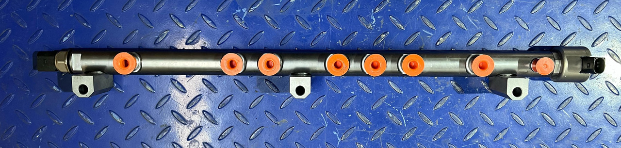 Mercedes Common Rail Pipe A9360780845 - نظام الوقود: صور 4 Mercedes Common Rail Pipe A9360780845 - نظام الوقود: صور 4