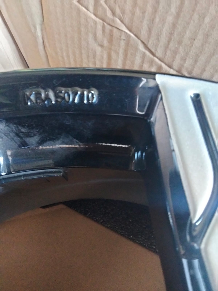 Mitsubishi Pajero L200 20 Zoll original Rims KBA50710 - الجنوط - سيارة: صور 4 Mitsubishi Pajero L200 20 Zoll original Rims KBA50710 - الجنوط - سيارة: صور 4