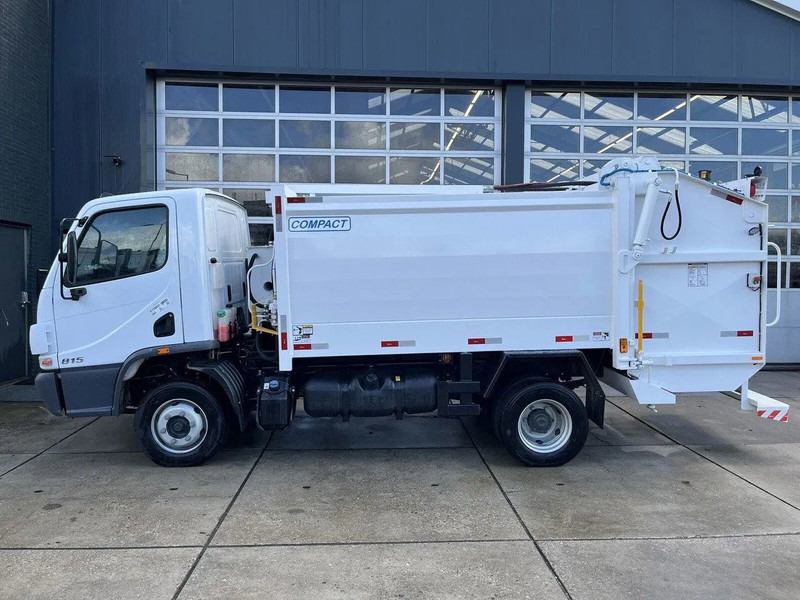 Mercedes-Benz Accelo 815 4x2 Garbage Compactor (2 units) Accelo 815 4x2 Garbage Compactor (2 units) - شاحنة القمامة: صور 2 Mercedes-Benz Accelo 815 4x2 Garbage Compactor (2 units) Accelo 815 4x2 Garbage Compactor (2 units) - شاحنة القمامة: صور 2