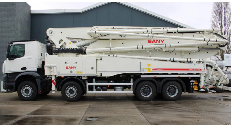 Mercedes-Benz Arocs 4140 8x4 Sany SY43 Concrete pump Build by Putzmeister - مضخة خرسانة: صور 2 Mercedes-Benz Arocs 4140 8x4 Sany SY43 Concrete pump Build by Putzmeister - مضخة خرسانة: صور 2