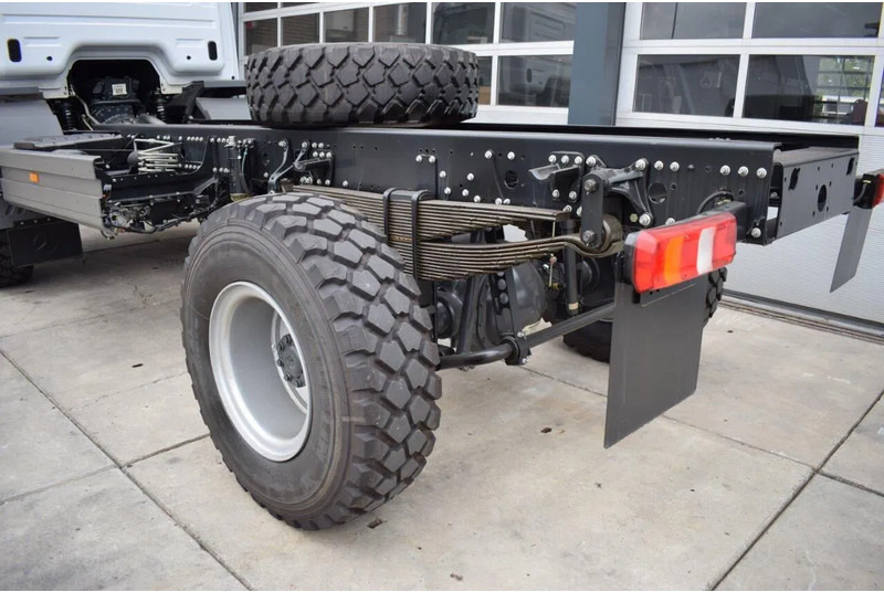 Mercedes-Benz Atego 1725 4x4 Chassis Cabin (2 units) - الشاسيه شاحنة: صور 4 Mercedes-Benz Atego 1725 4x4 Chassis Cabin (2 units) - الشاسيه شاحنة: صور 4