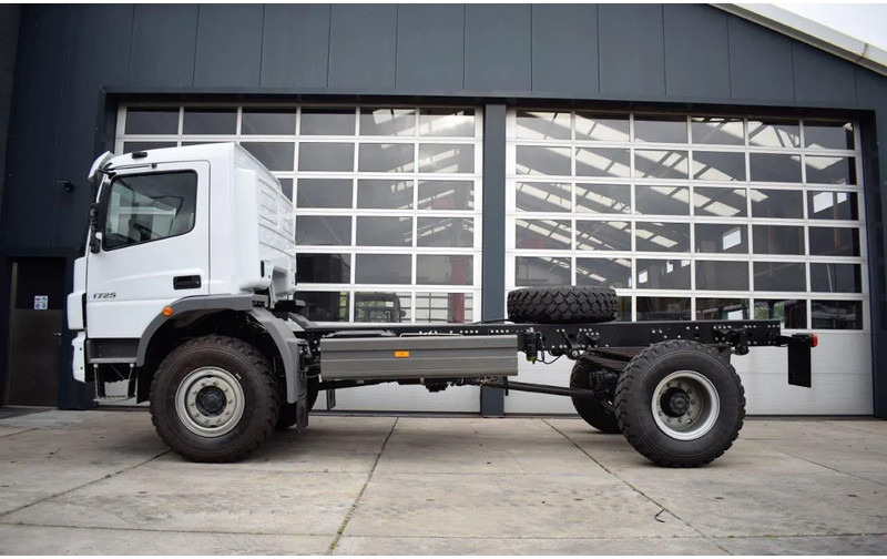 Mercedes-Benz Atego 1725 4x4 Chassis Cabin (2 units) - الشاسيه شاحنة: صور 2 Mercedes-Benz Atego 1725 4x4 Chassis Cabin (2 units) - الشاسيه شاحنة: صور 2