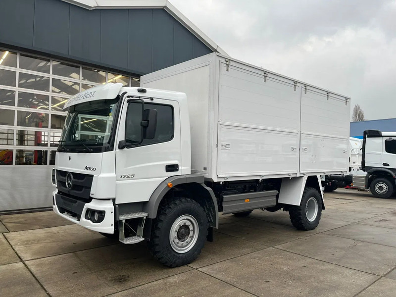 Mercedes-Benz Atego 1725 A 4x4 Service Truck - شاحنة: صور 1 Mercedes-Benz Atego 1725 A 4x4 Service Truck - شاحنة: صور 1
