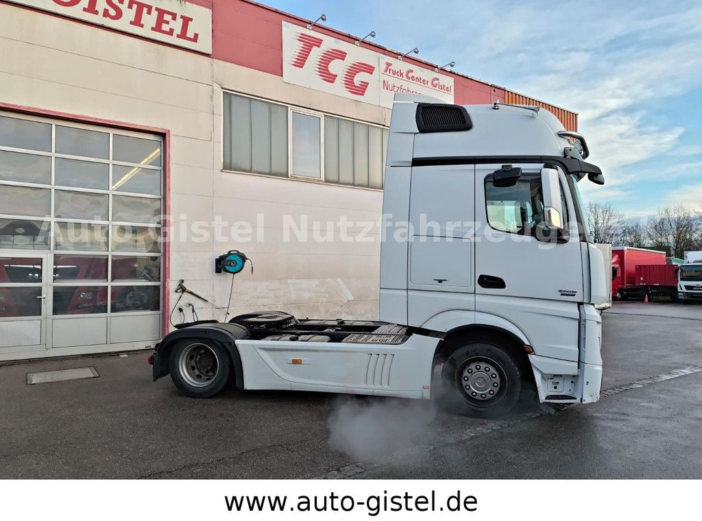 Mercedes-Benz Actros 1845 LS GigaSpace  - شاحنة جرار: صور 2 Mercedes-Benz Actros 1845 LS GigaSpace  - شاحنة جرار: صور 2