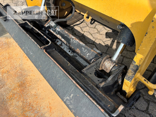 شيول صغير Cat 289D: صور 7