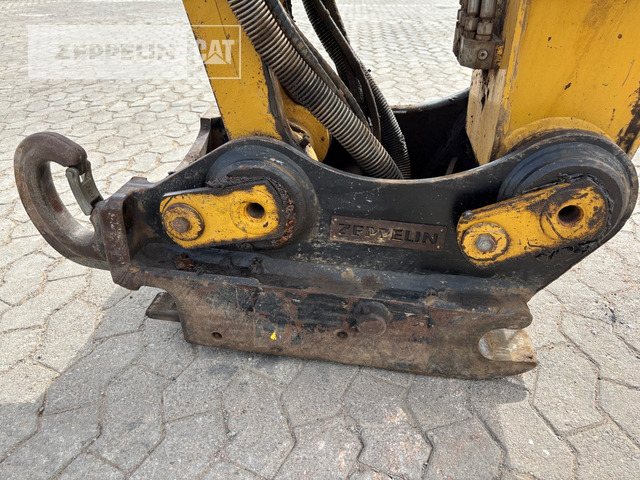 Cat 320FL - حفارات زحافة: صور 5 Cat 320FL - حفارات زحافة: صور 5