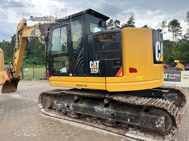 Cat 325FL - حفارات زحافة: صور 1 Cat 325FL - حفارات زحافة: صور 1