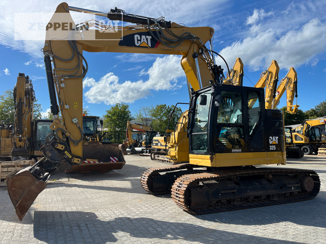 Cat 325FL - حفارات زحافة: صور 1 Cat 325FL - حفارات زحافة: صور 1