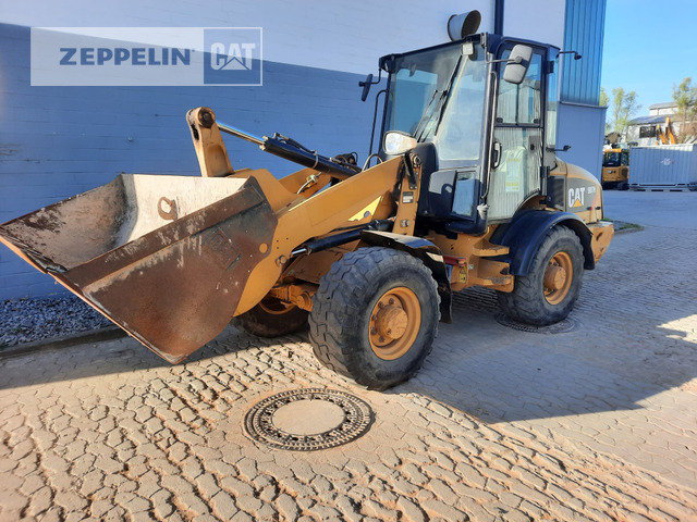 Cat 907H - اللودر بعجل: صور 2 Cat 907H - اللودر بعجل: صور 2