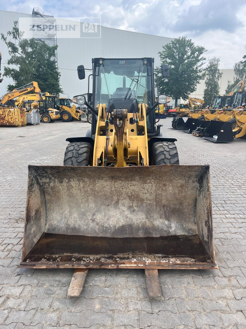 Cat 907M - اللودر بعجل: صور 2 Cat 907M - اللودر بعجل: صور 2