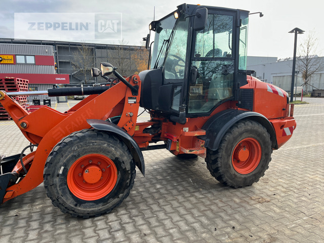 Cat 908H - اللودر بعجل: صور 3 Cat 908H - اللودر بعجل: صور 3